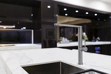 Смеситель KITCHEN INOX 3886 для кухни из нержавеющей стали глянец хр*